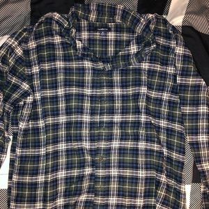 Men’s blue button up plaid flannel